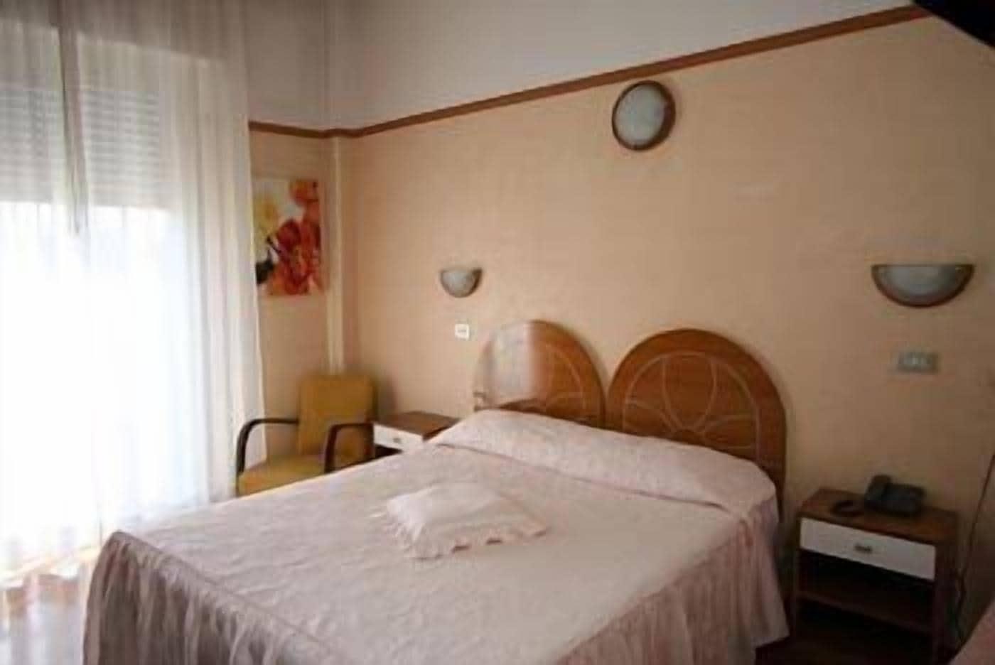Hotel Britannia Rimini Marina Centro Zewnętrze zdjęcie