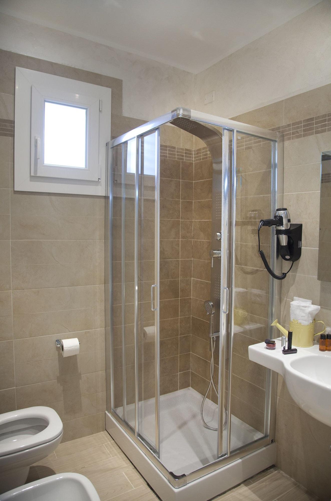 Hotel Britannia Rimini Marina Centro Zewnętrze zdjęcie
